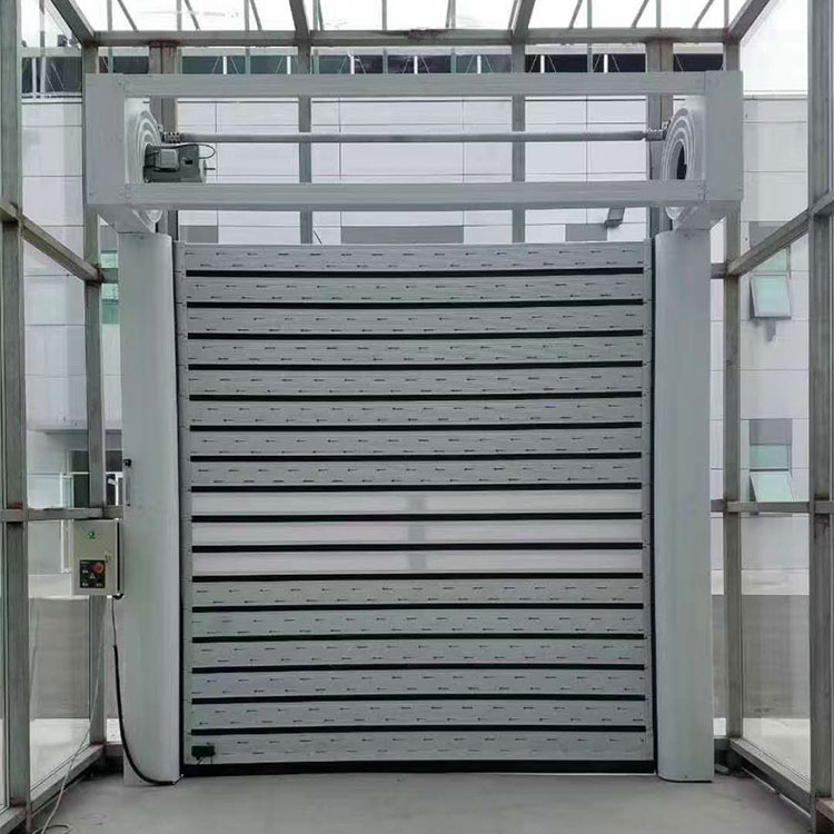 High Speed ​​Stability Hard Panel Door